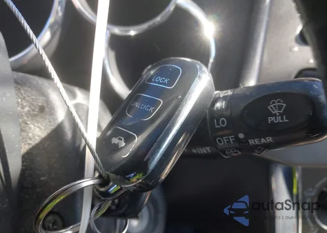 2006 Toyota Matrix Xr from USA, damaged, VIN 2T1KR32EX6C557618